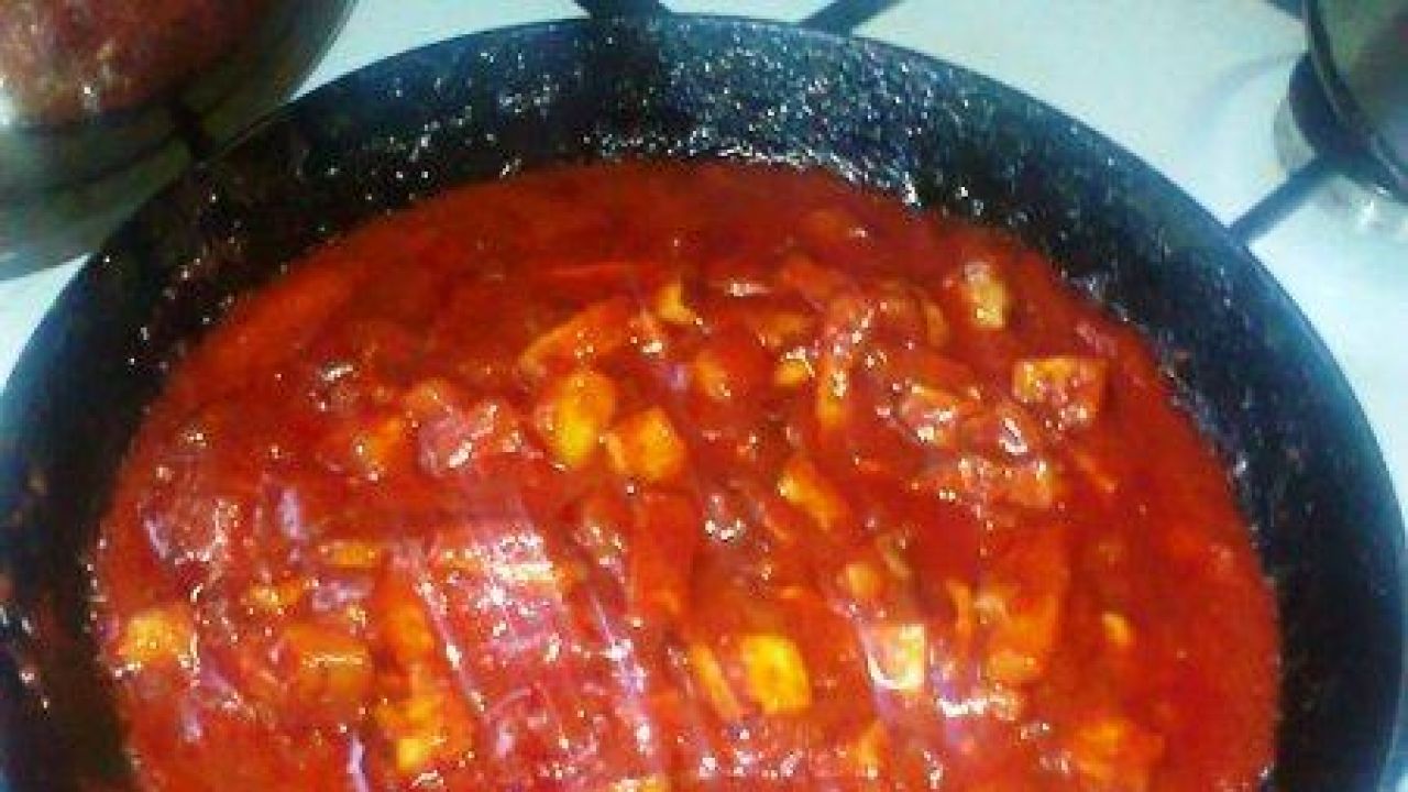 Przepis Duszony Boczek W Pomidorowym Sosie Przepis Gotujmy Pl Hot