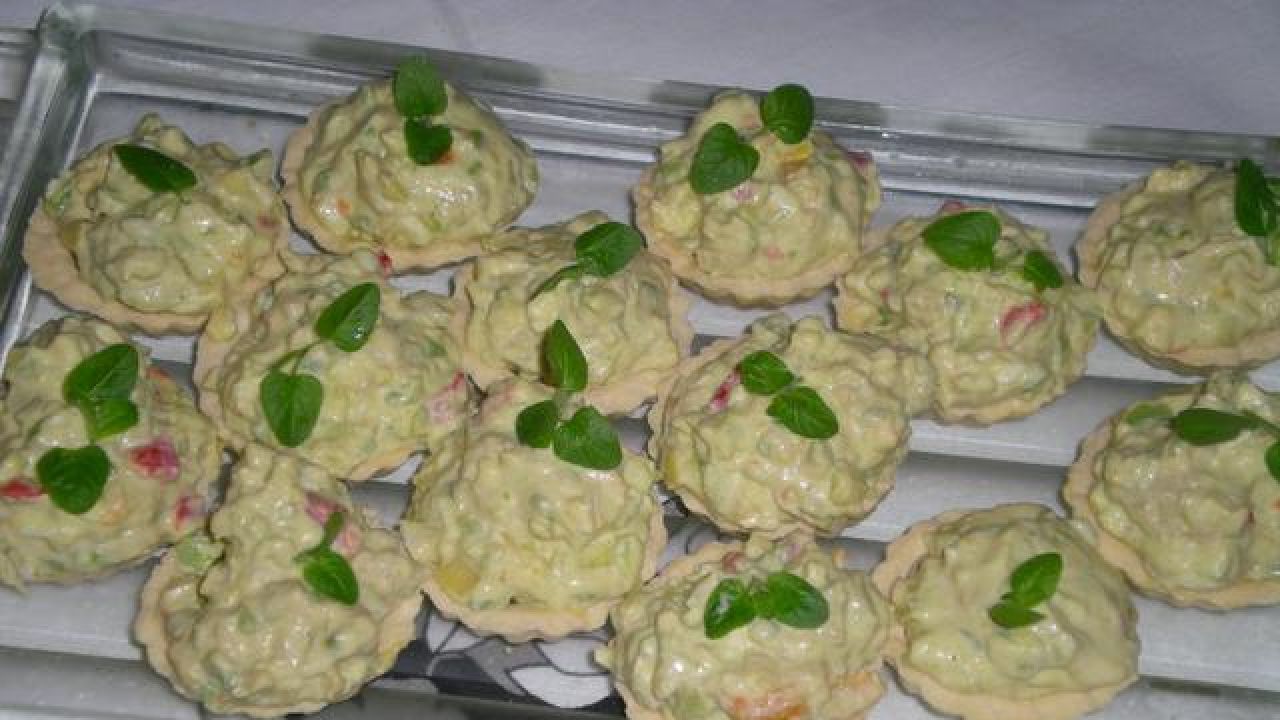 Przepis Babeczki z awokado przepis Gotujmy.pl