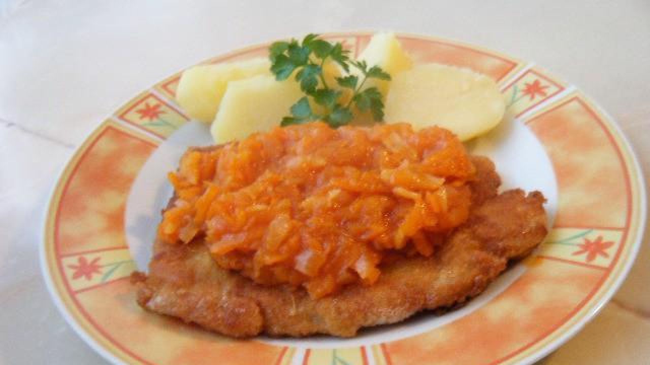 Przepis Filety z pangi z pikantnym sosem przepis Gotujmy.pl