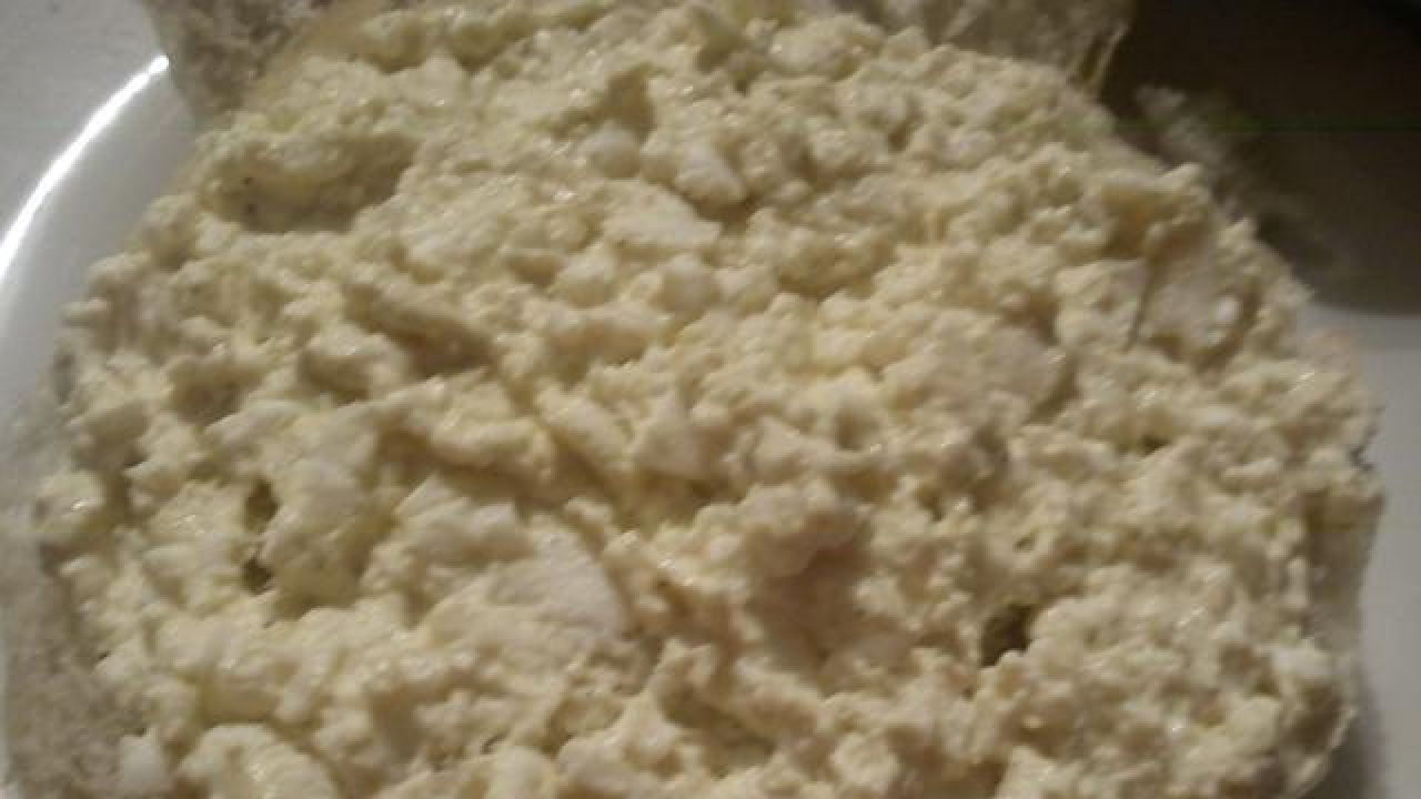 Przepis Pasta jajeczna z czosnkiem przepis Gotujmy.pl