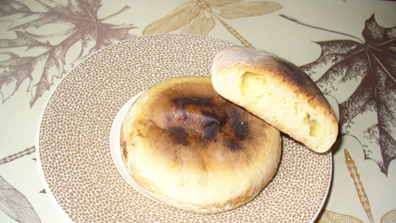 Przepis - Placki na sodzie i kwaśnym mleku przepis - Gotujmy.pl