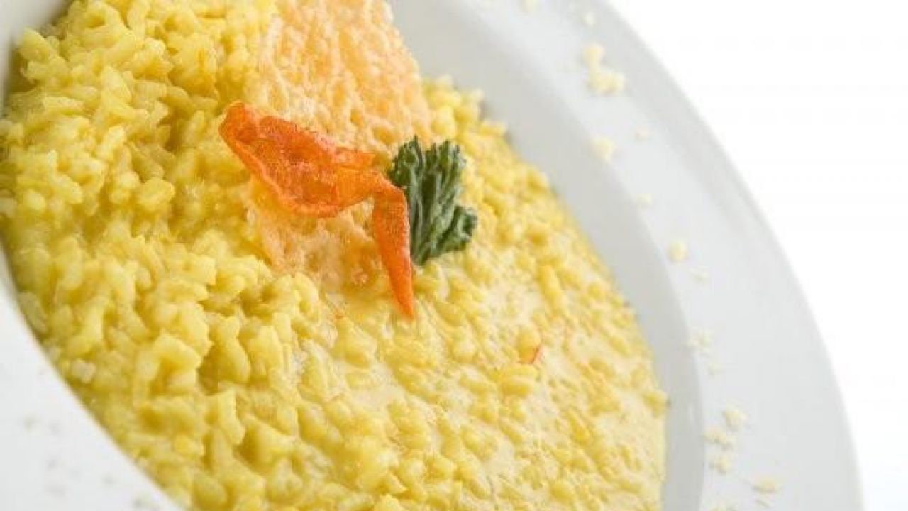 Przepis Risotto alla milanese (po mediolańsku) przepis Gotujmy.pl