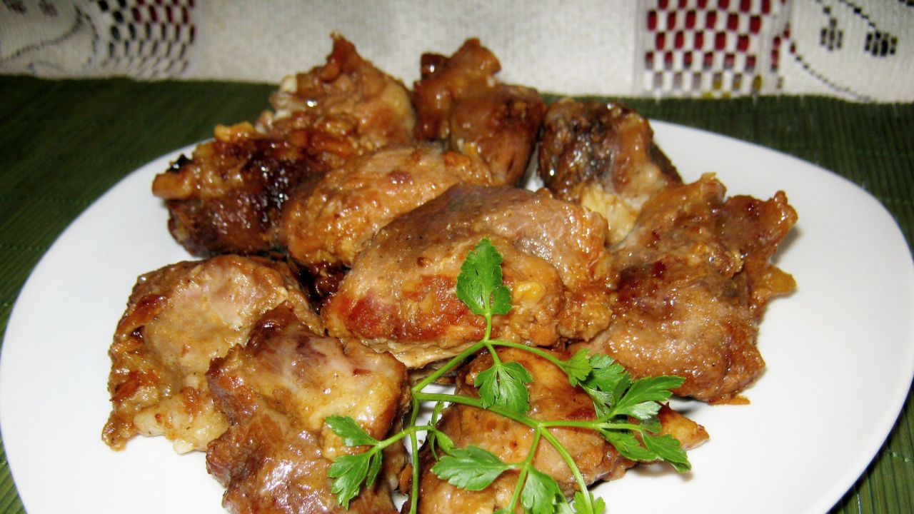 Przepis - Świeżonka z cebulką przepis - Gotujmy.pl