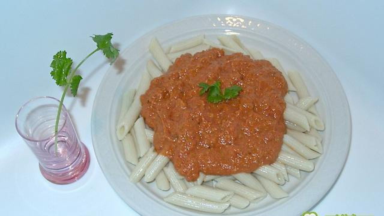 Przepis Vodka sauce sos pomidorowy z wódką przepis Gotujmy.pl
