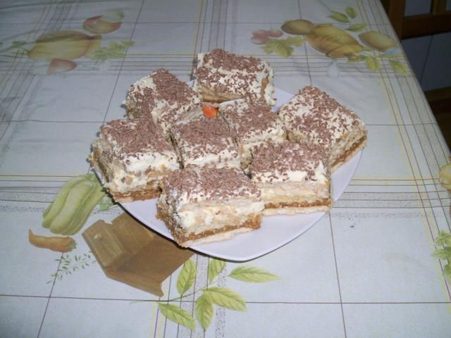 3 bit z kremem tiramisu