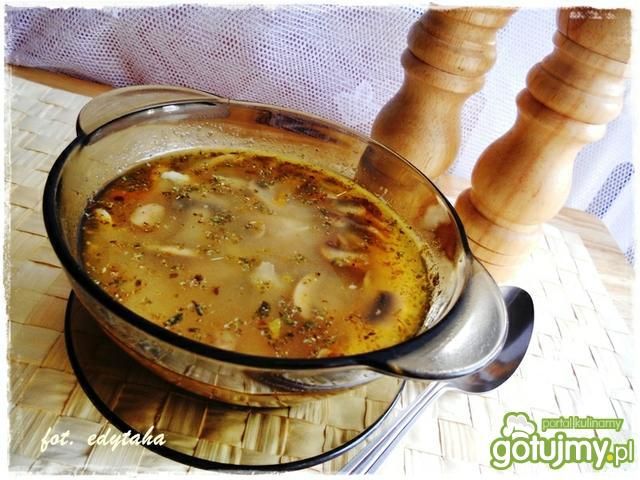 A la flaczki z kurczaka z pieczarkami