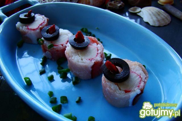 A la sushi z paluszkami krabowymi 