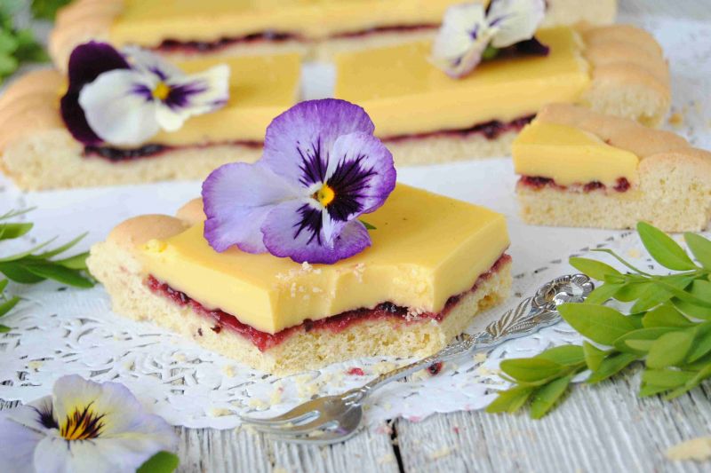 Adwokatowy mazurek z bratkami