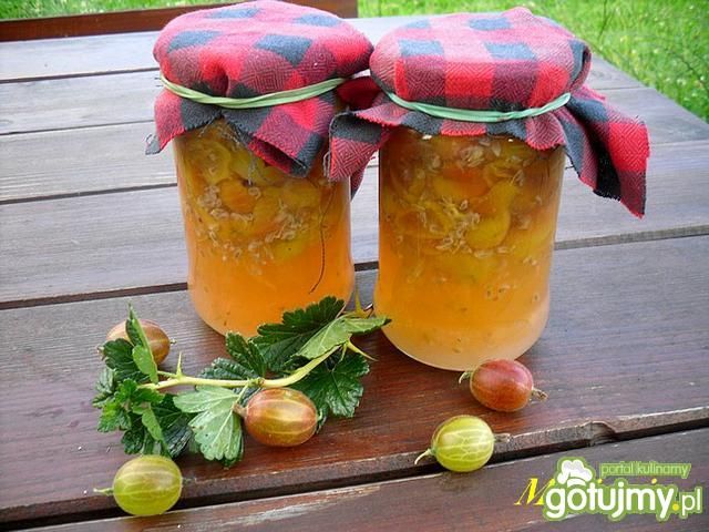 Agrest w słoiku na zimę