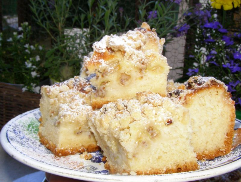 Agrestowa drożdżówka z kruszonką Agrestowa drożdżówka z kruszonką