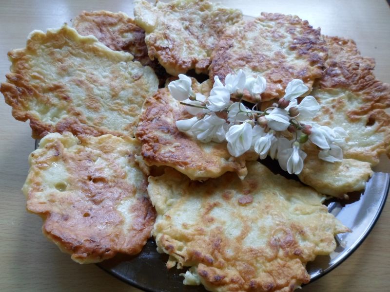 Akacjowe placuszki Akacjowe placuszki