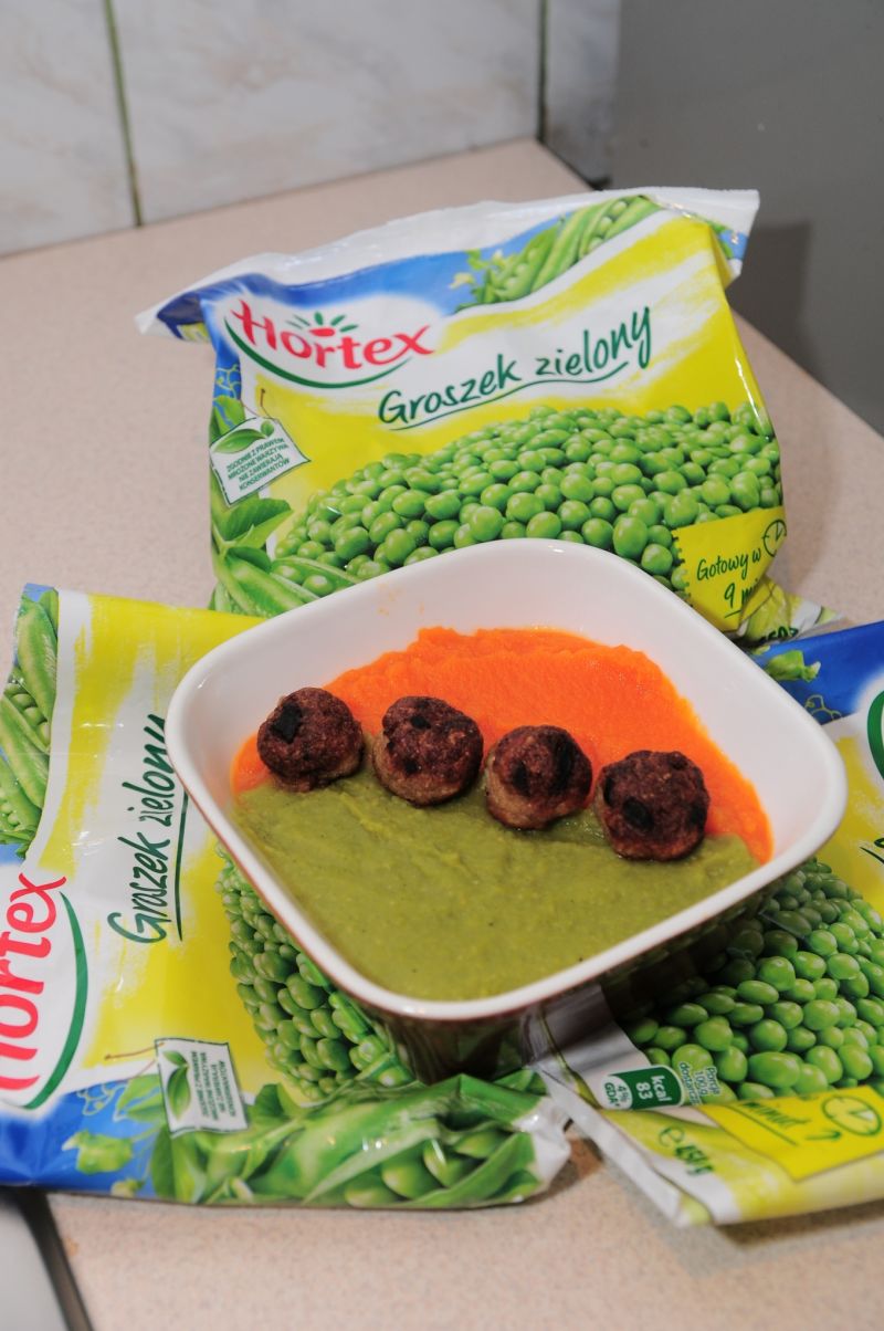 Aksaminta podwójna zupa krem z mięsnymi kuleczkami