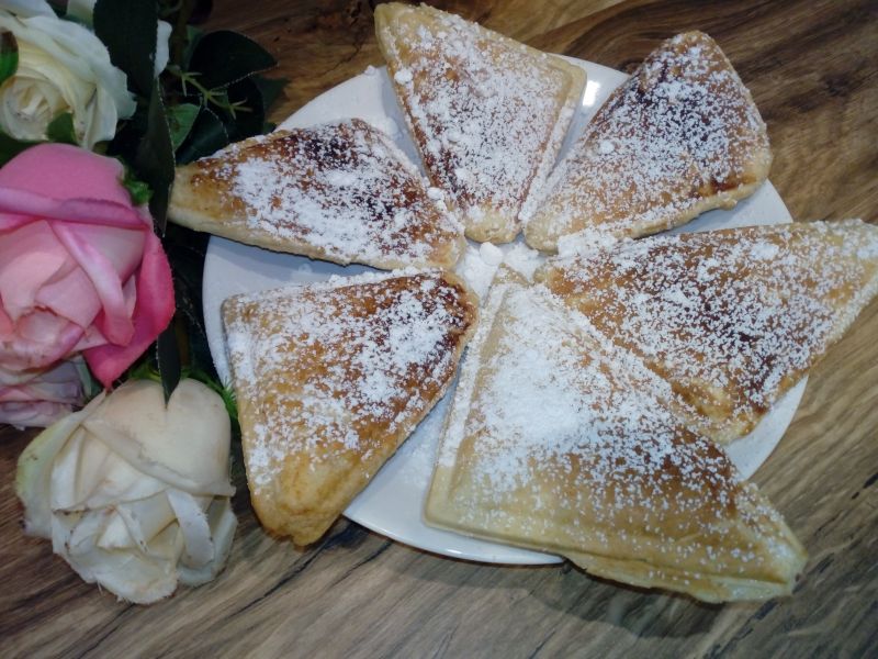 A'la ciasto z opiekacza