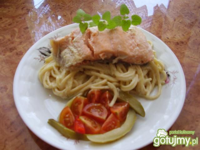 Ala' spaghetti z łososiem Ala' spaghetti z łososiem