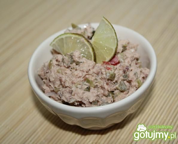 Amerykańska sałatka z tuńczyka Amerykańska sałatka z tuńczyka