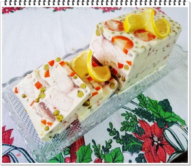 Amur Eli w chrzanowej galarecie