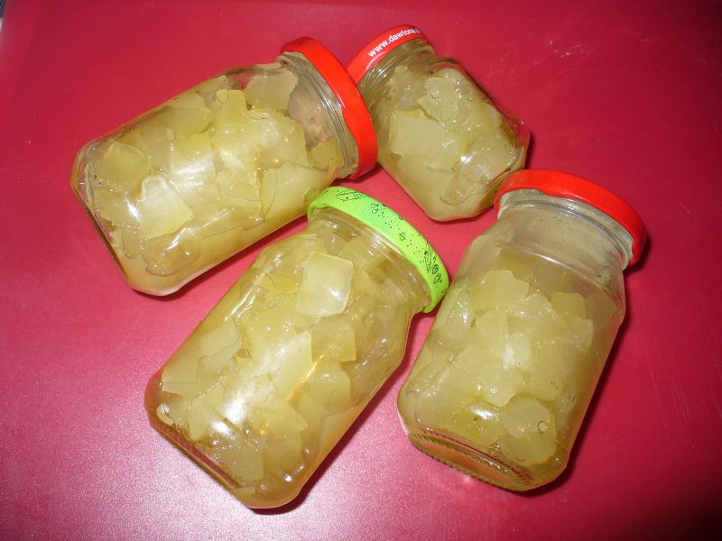 Ananasy z cukinii wsłoikach