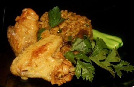 Anyżkowy pilaw ze skrzydełkami 