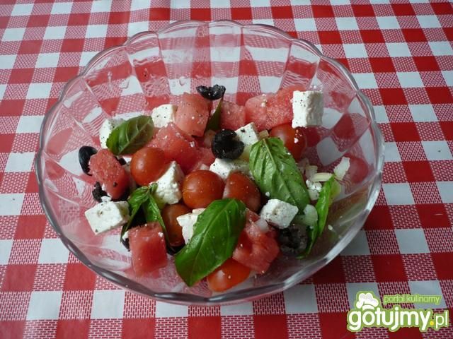 Arbuzowa sałatka z fetą Arbuzowa sałatka z fetą