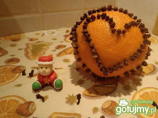 Aromatyczna kula goździkowa