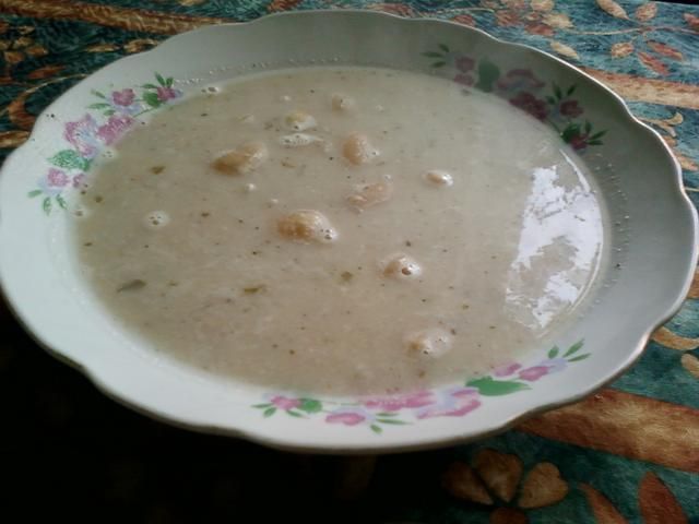 Aromatyczna zupa grochowa  Aromatyczna zupa grochowa