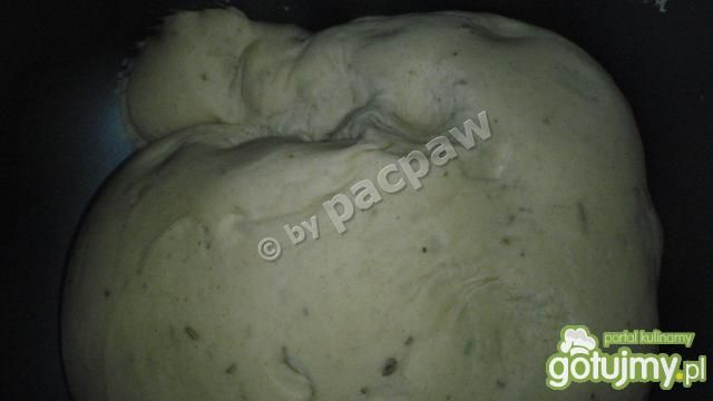 Aromatyczne ciasto do pizzy o posmaku Aromatyczne ciasto do pizzy o posmaku