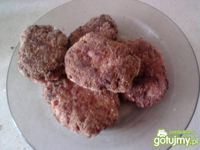 Aromatyczne i chrupiące domowe kotlety Aromatyczne i chrupiące domowe kotlety