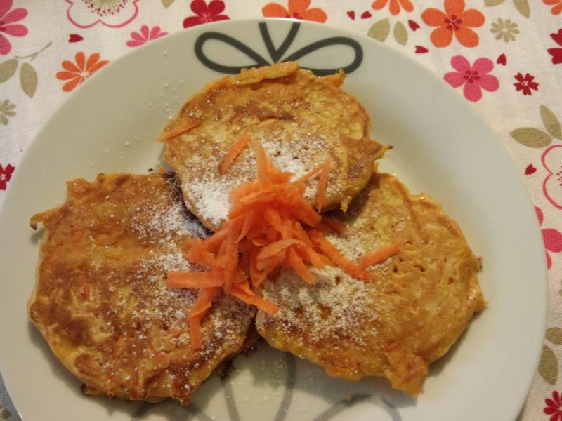 Aromatyczne placuszki marchewkowe Aromatyczne placuszki marchewkowe