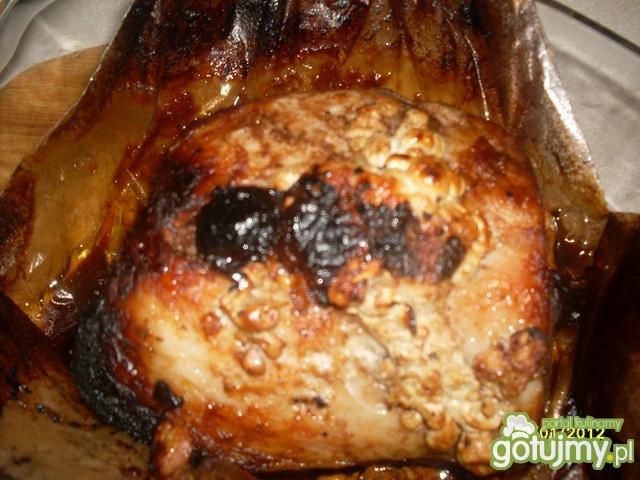 Aromatyczny schab nadziewany śliwką  Aromatyczny schab nadziewany śliwką