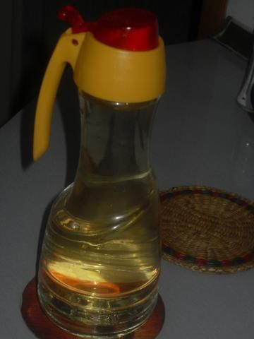 Aromatyzowany ocet czosnkowy