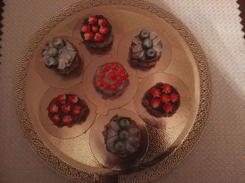 Babeczki czekoladowe z czekoladową polewą