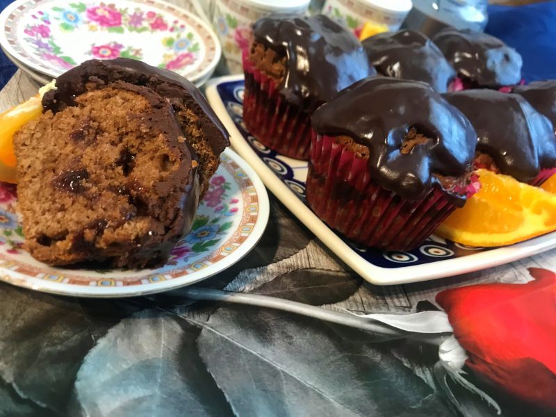 Babeczki czekoladowe z powidłami (bezglutenowe) Babeczki czekoladowe z powidłami (bezglutenowe)