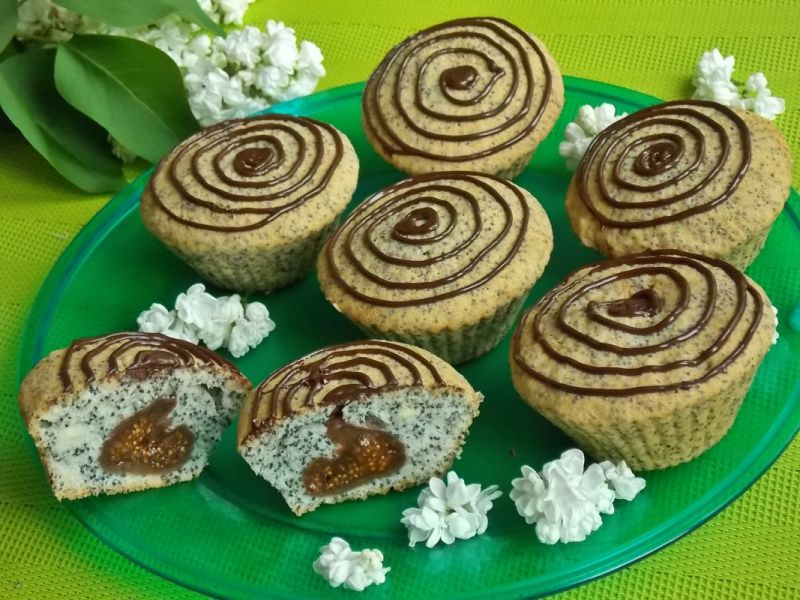 Babeczki "Figa z makiem" Babeczki "Figa z makiem"