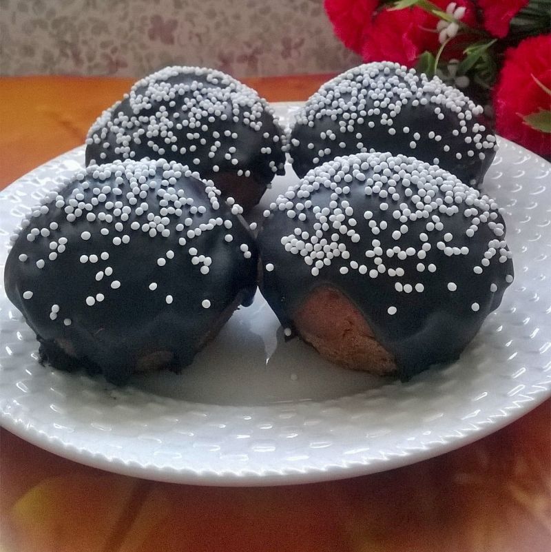 Babeczki kajmakowe o smaku kukułki Babeczki kajmakowe o smaku kukułki