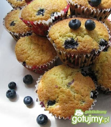 Babeczki kukurydziane z borówką