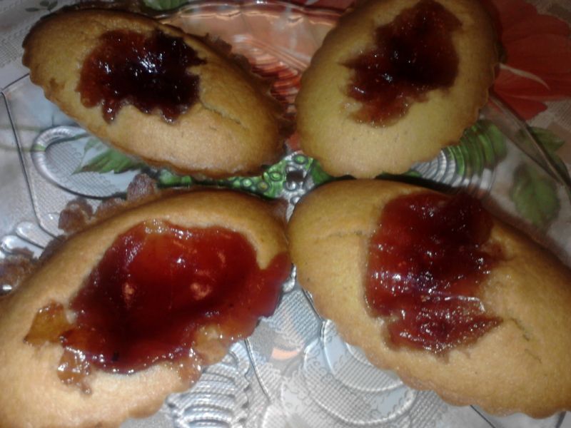 Babeczki kukurydziane z dżemem