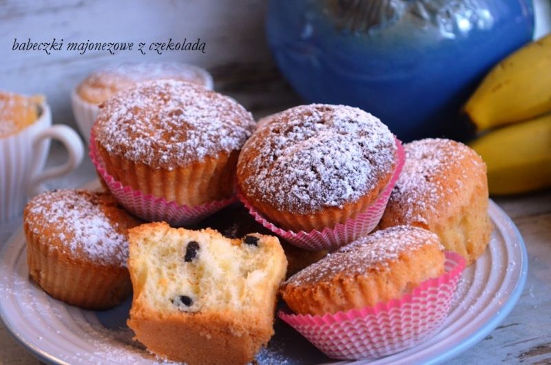 Babeczki majonezowe z czekoladą Babeczki majonezowe z czekoladą