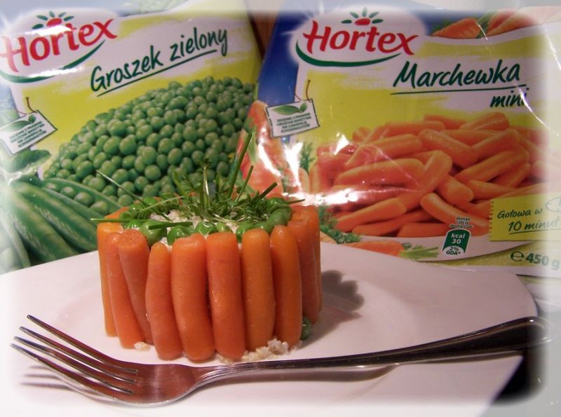 Babeczki marchewkowo groszkowe z komosą Babeczki marchewkowo groszkowe z komosą