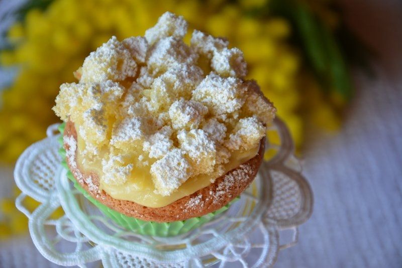 Babeczki mimoza na Dzień Kobiet Babeczki mimoza na Dzień Kobiet