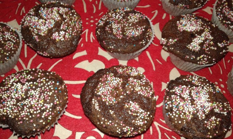 Babeczki piernikowe z czekoladą Babeczki piernikowe z czekoladą