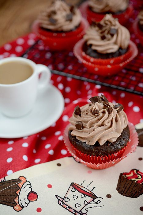 Babeczki podwójnie czekoladowo-pomarańczowe