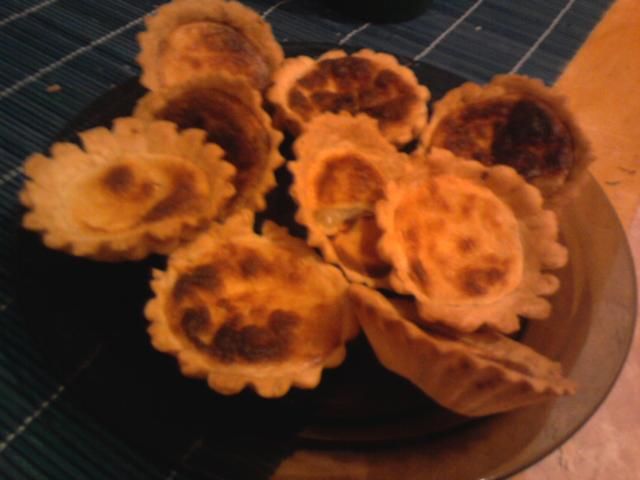 Babeczki półfrancuskie z jabłkami Babeczki półfrancuskie z jabłkami