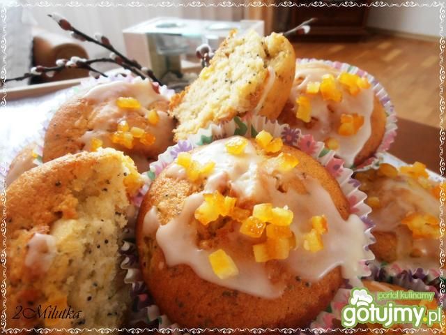 Babeczki pomarańczowo-makowe