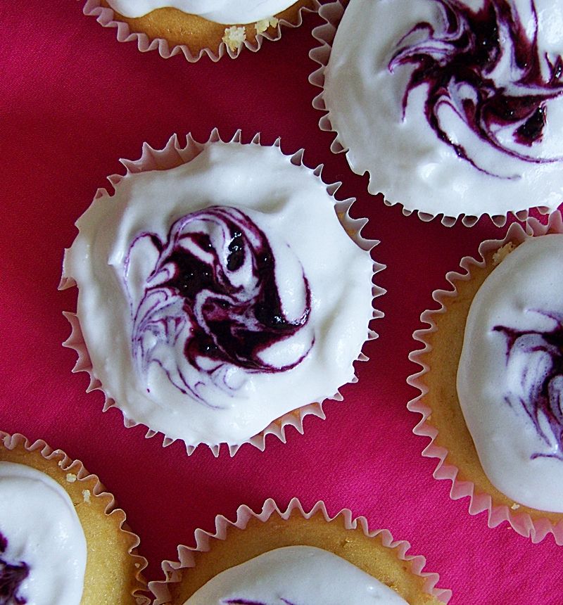 Babeczki sernikowo-jagodowe