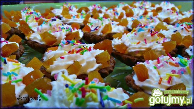 Babeczki z bitą śmietaną wg Zewy Babeczki z bitą śmietaną wg Zewy