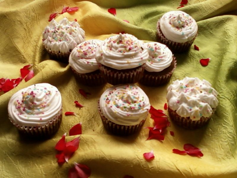 Babeczki z budyniem Babeczki z budyniem