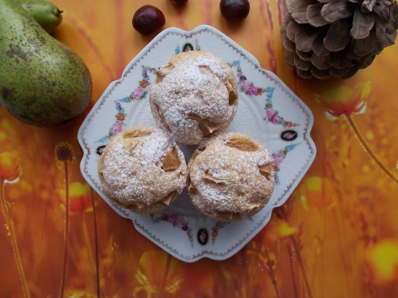 Babeczki z gruszkami