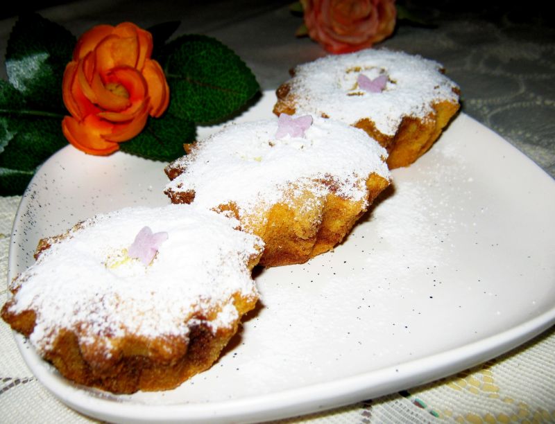 Babeczki z jabłkiem