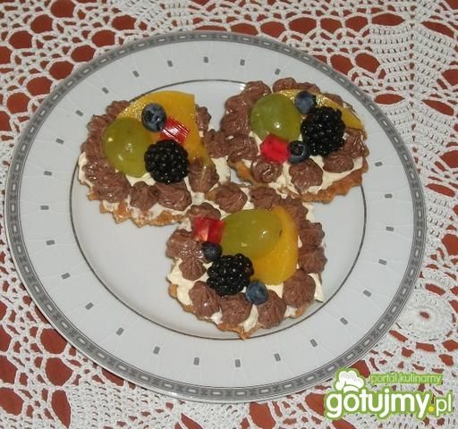 Babeczki z jezynami i borówkami