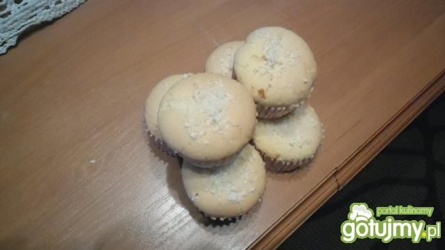 Babeczki z kawałkami czekolady 3 Babeczki z kawałkami czekolady 3